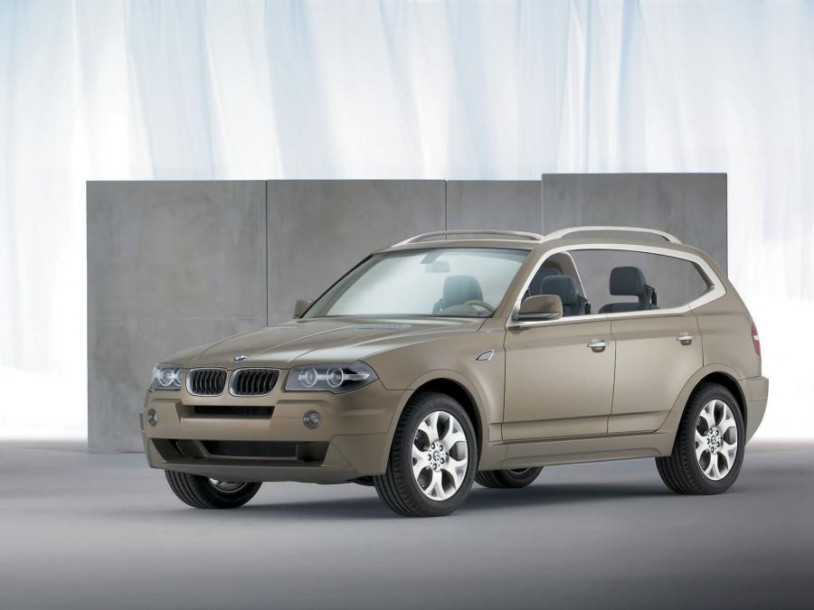  BMW xActivity Concept Vehicle 2003 года  (фото 7 из 7)